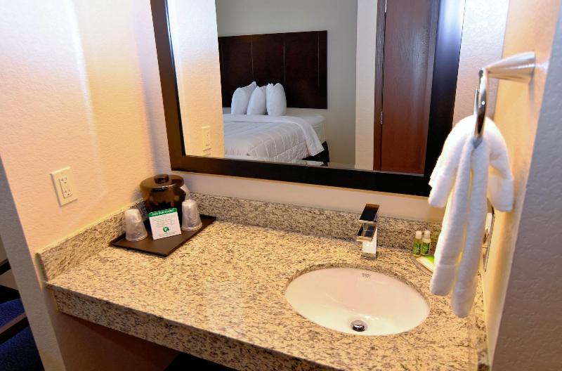 Cobblestone Inn & Suites - Monticello image