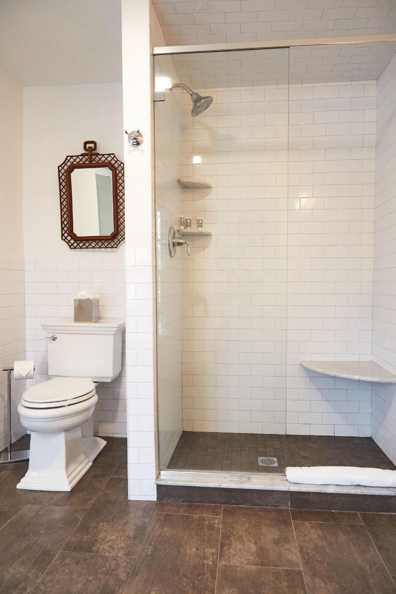 Shelter Harbor Inn image