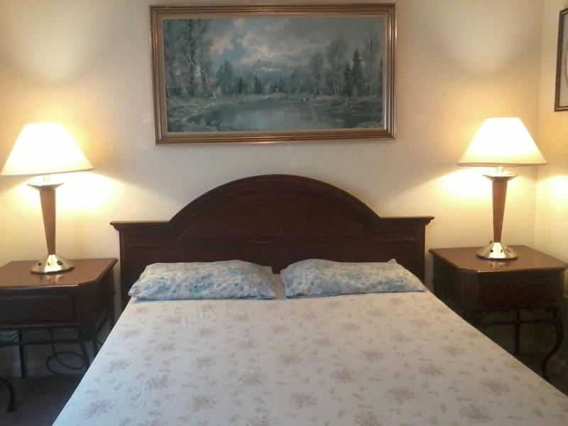 Hiland Terrace Hotel image