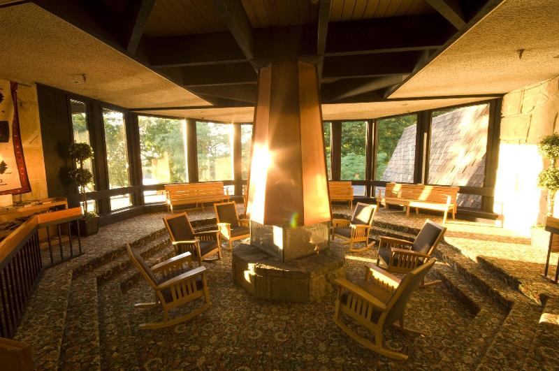 Mohican Lodge And Conference Center