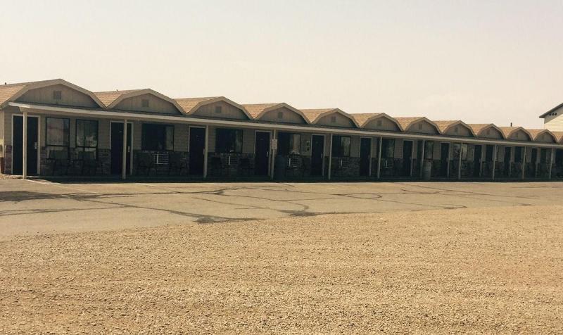 Whispering Sands Motel image