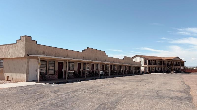 Whispering Sands Motel image