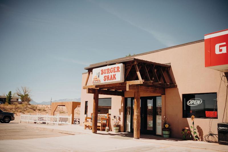 Whispering Sands Motel image