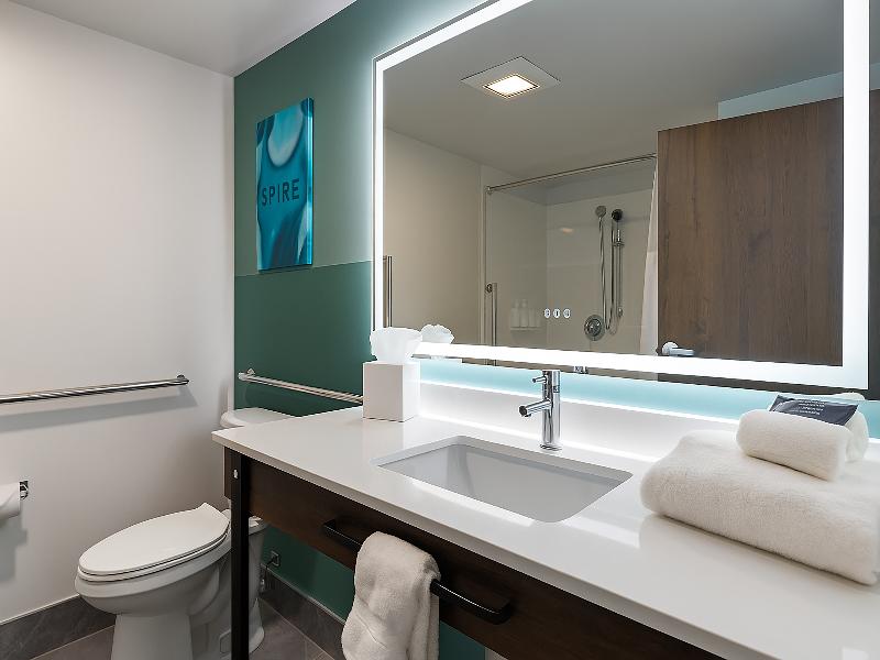 Wingate by Wyndham Geneva at SPIRE Academy image
