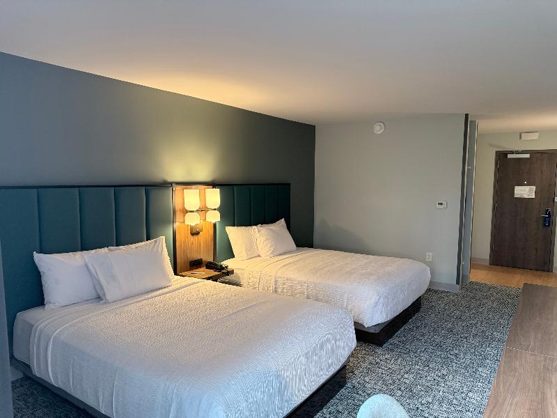 Wingate by Wyndham Geneva at SPIRE Academy image