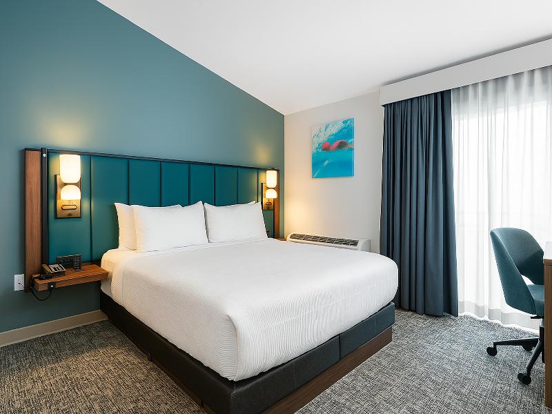 Wingate by Wyndham Geneva at SPIRE Academy image