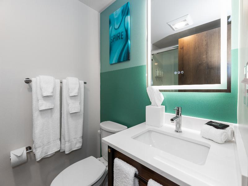 Wingate by Wyndham Geneva at SPIRE Academy image