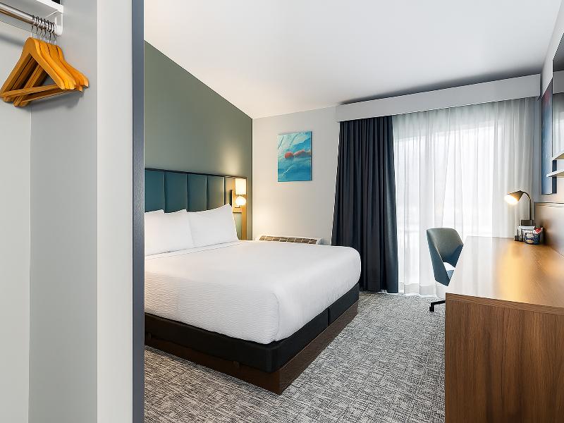 Wingate by Wyndham Geneva at SPIRE Academy image
