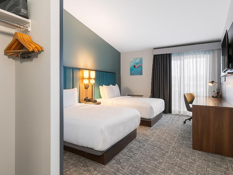 Wingate by Wyndham Geneva at SPIRE Academy image