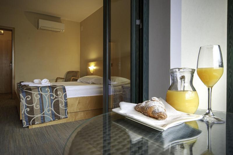 Hotel Malovec image