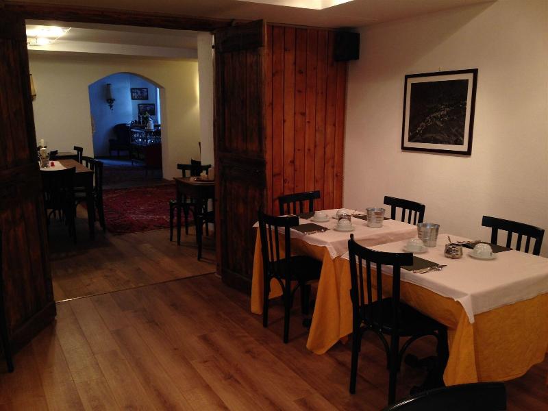 Aprica image