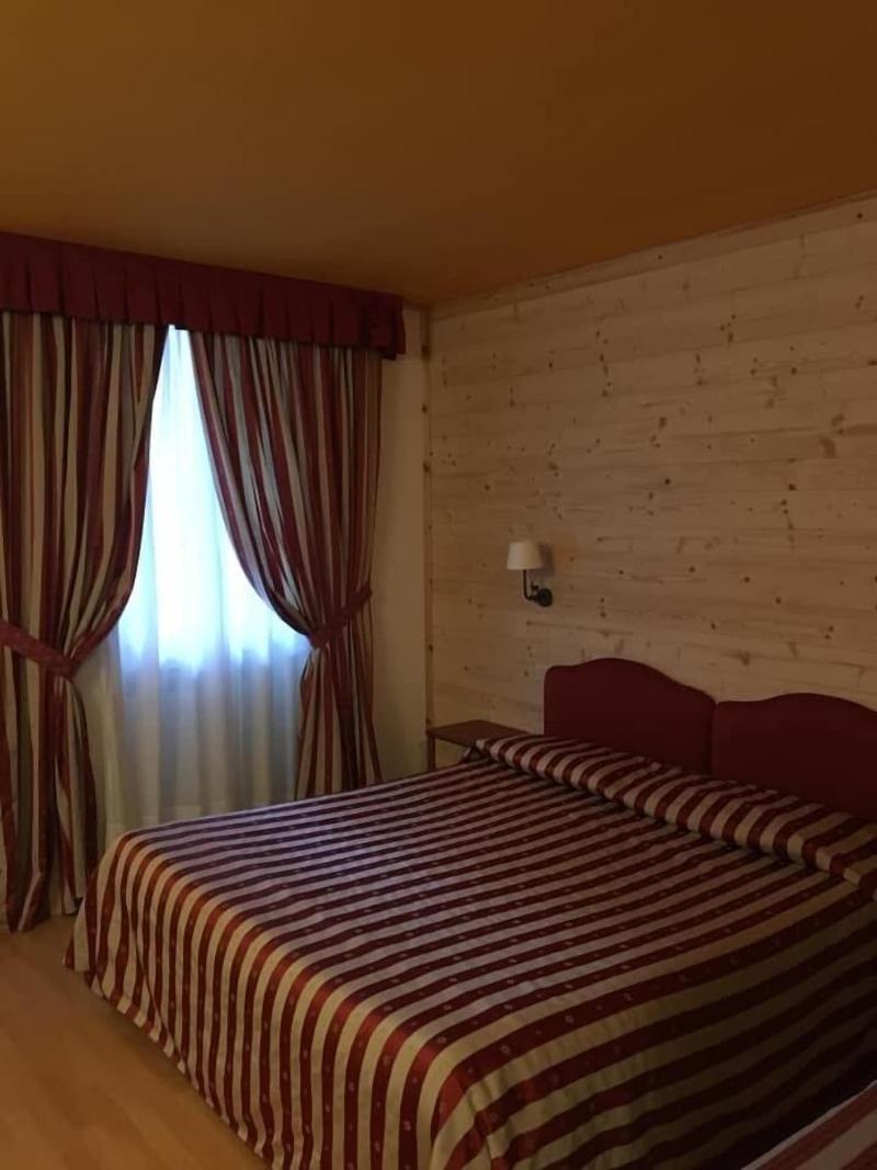Aprica image