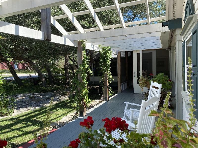 Bellavida Bed And Breakfast And Retreat image