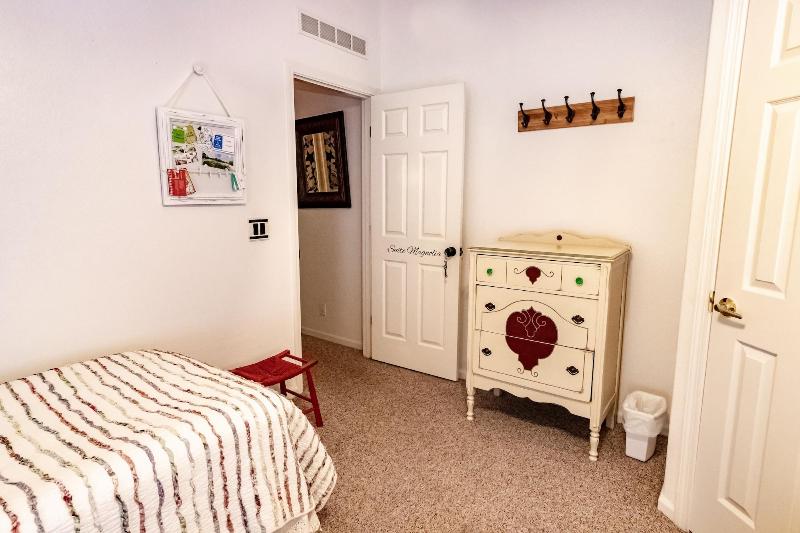 Bellavida Bed And Breakfast And Retreat image