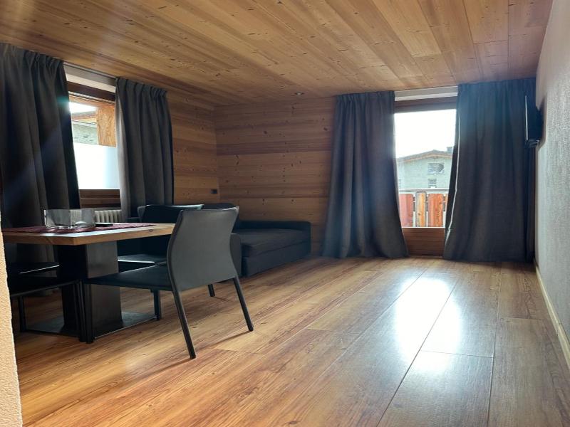 Alpen Hotel Chalet - Valdidentro image