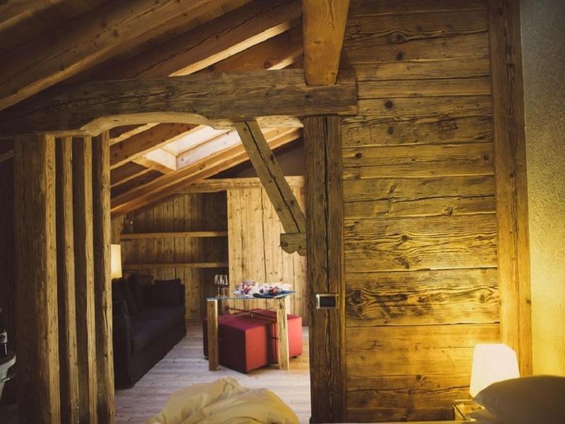 Alpen Hotel Chalet - Valdidentro image