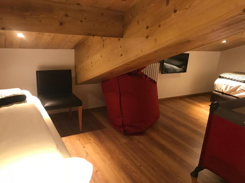 Alpen Hotel Chalet - Valdidentro image