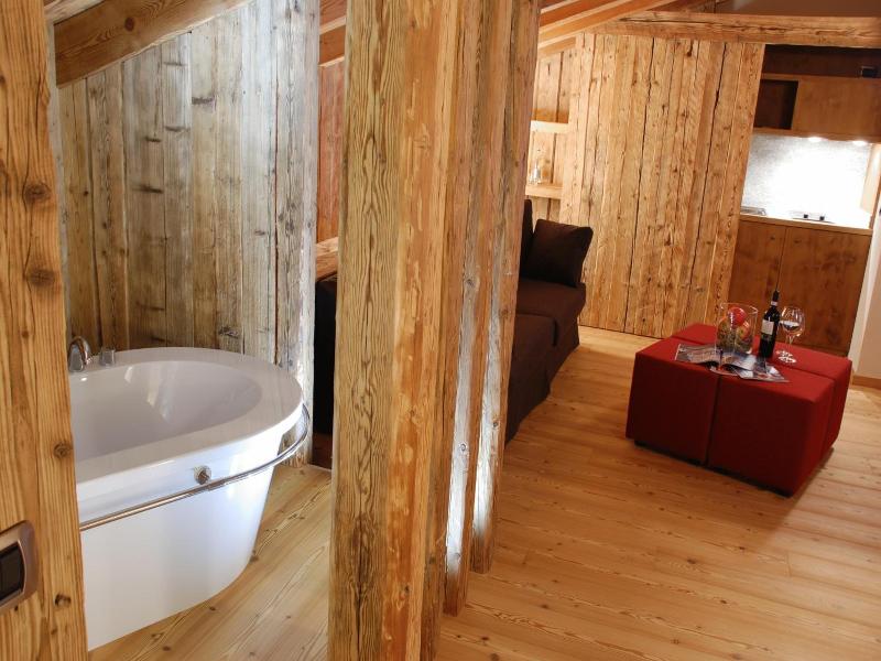 Alpen Hotel Chalet - Valdidentro image