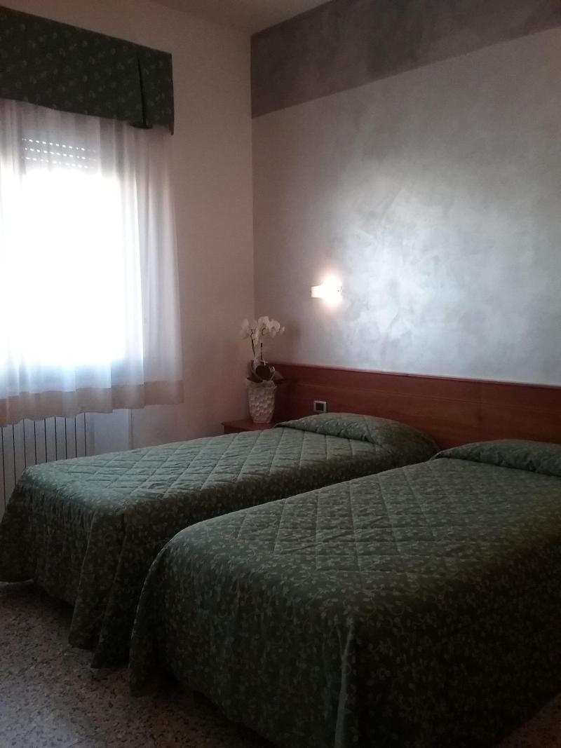Albergo Ristorante La Pieve image