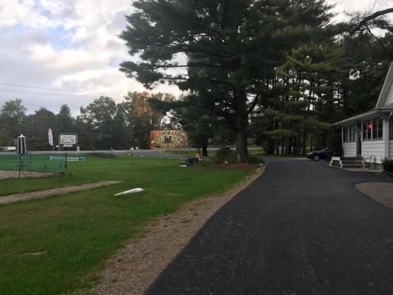 Catskill Motor Court Motel image