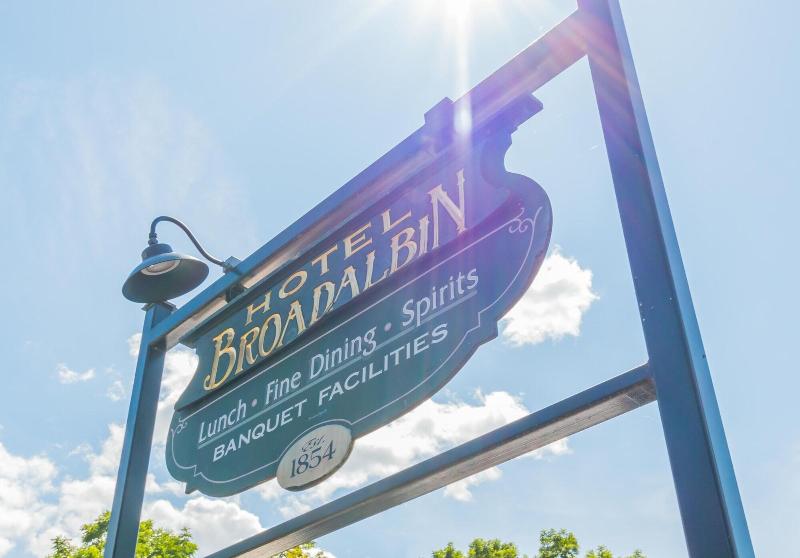 Historic Hotel Broadalbin image