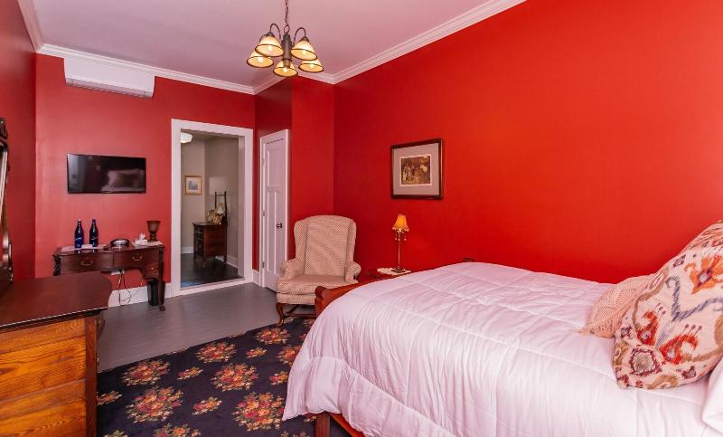 Historic Hotel Broadalbin image 10