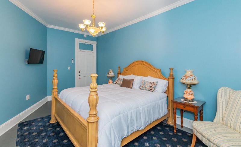 Historic Hotel Broadalbin image 8