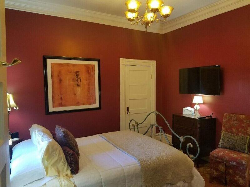 Abbey House Inn image