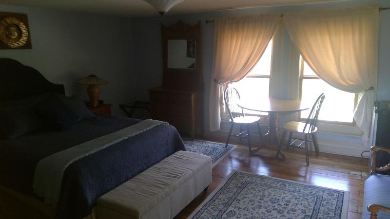 Bliss Point Farm and B&B LLC image