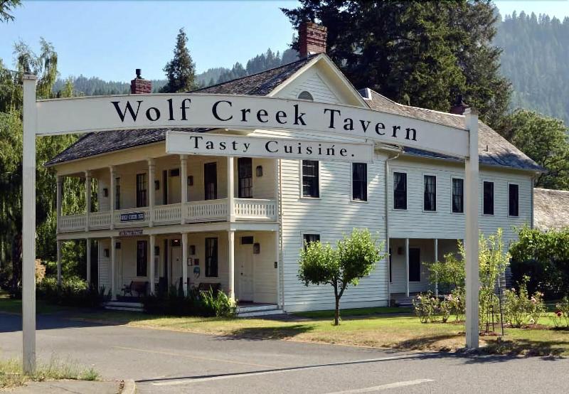 Wolf Creek Inn & Tavern image