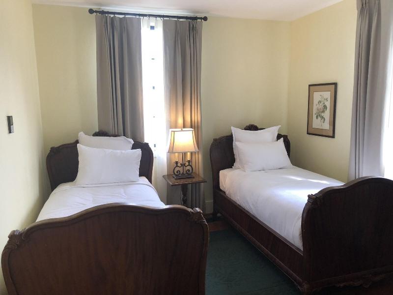 Wolf Creek Inn & Tavern image