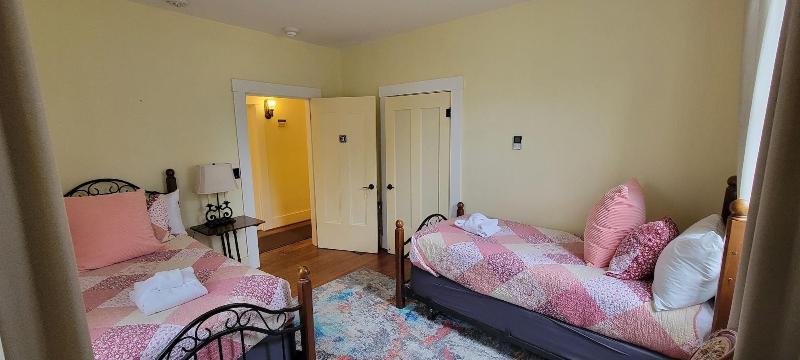 Wolf Creek Inn & Tavern image 4