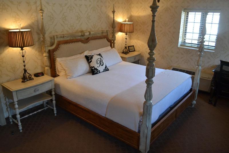 The Beaumont Inn image