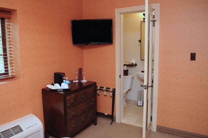 The Beaumont Inn image