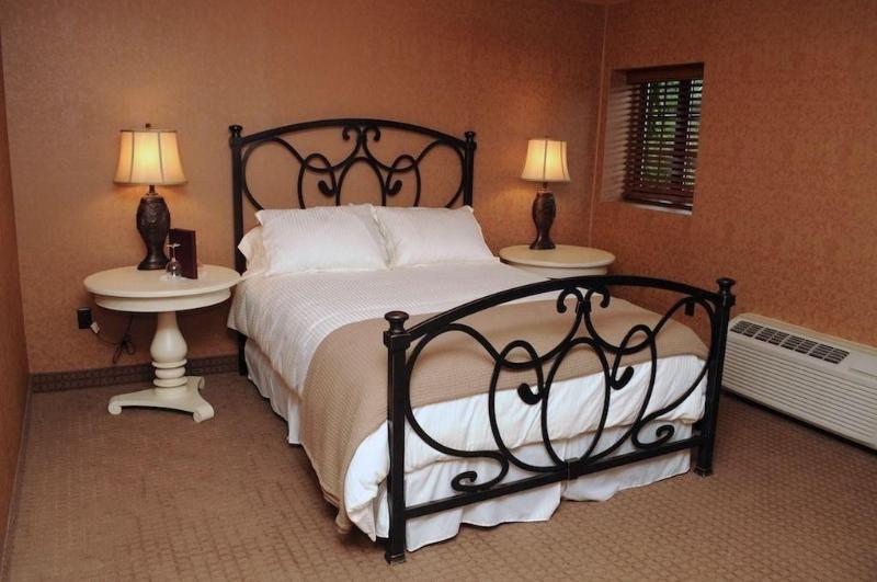 The Beaumont Inn image