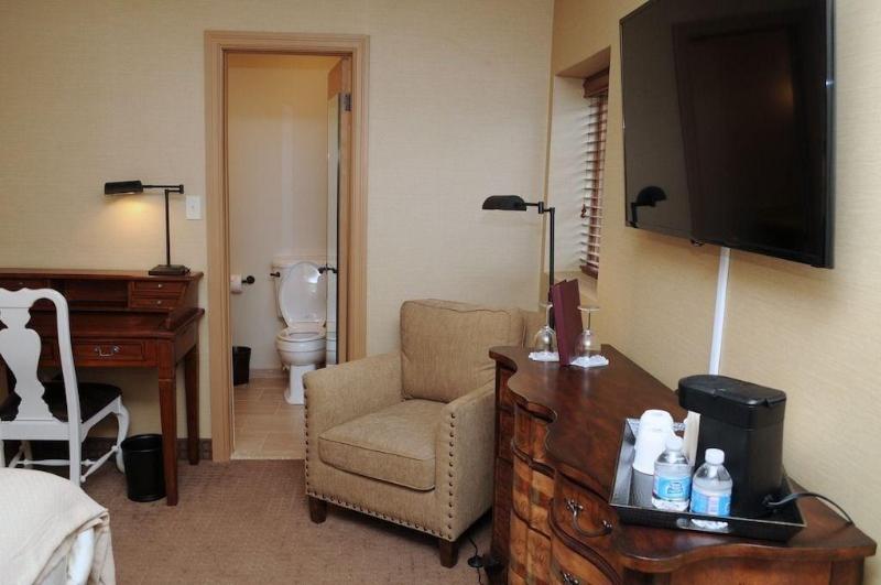 The Beaumont Inn image
