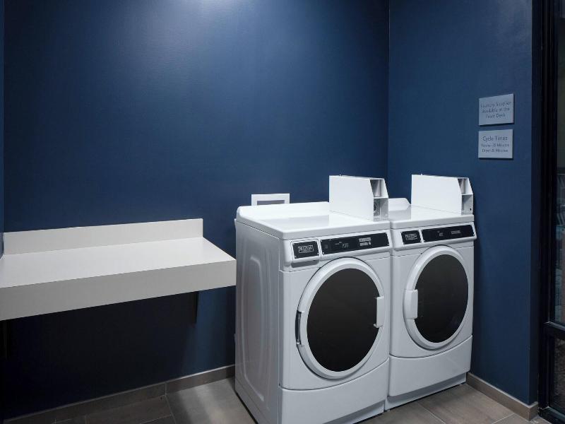 Courtyard By Marriott Jefferson City
