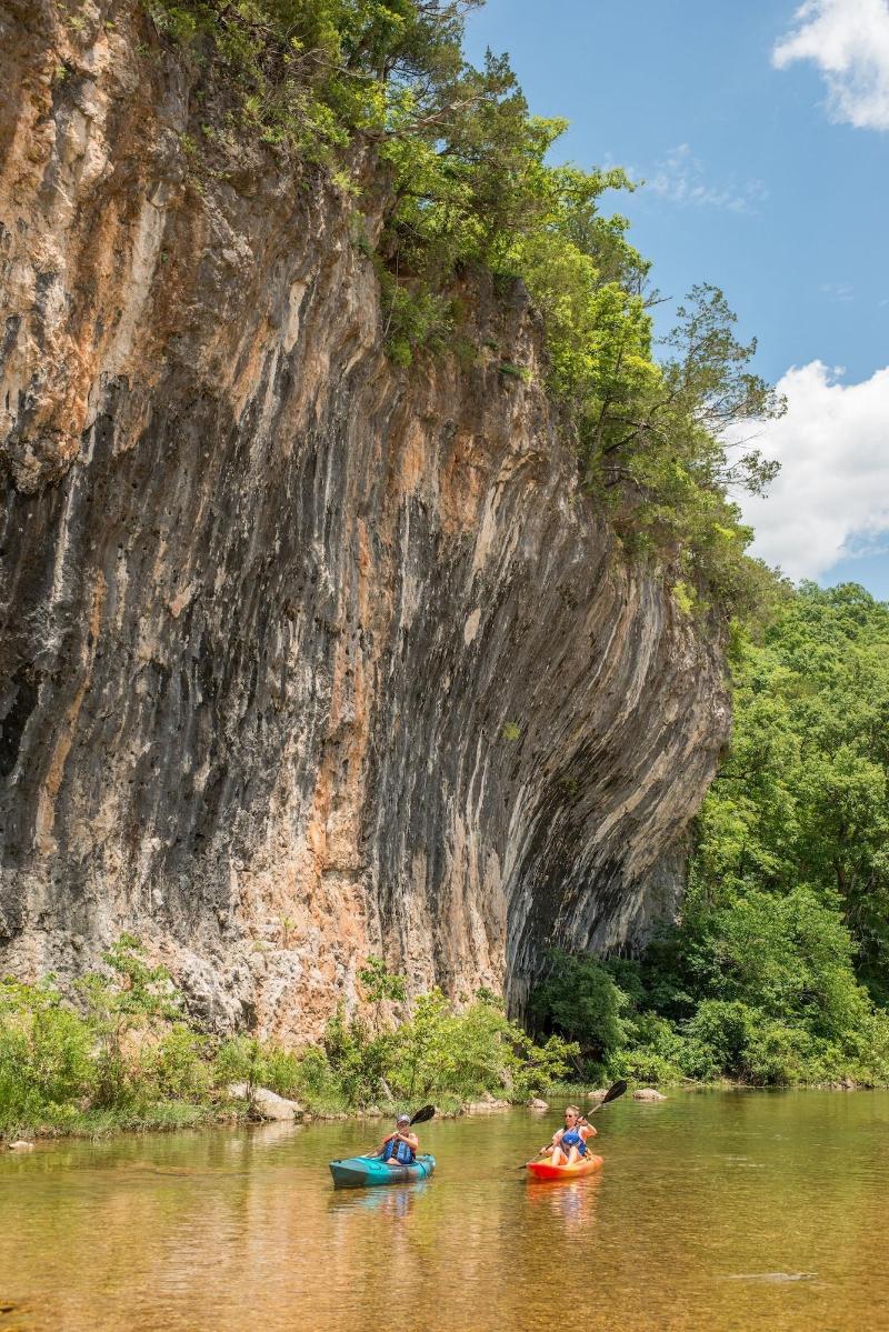 Echo Bluff State Park