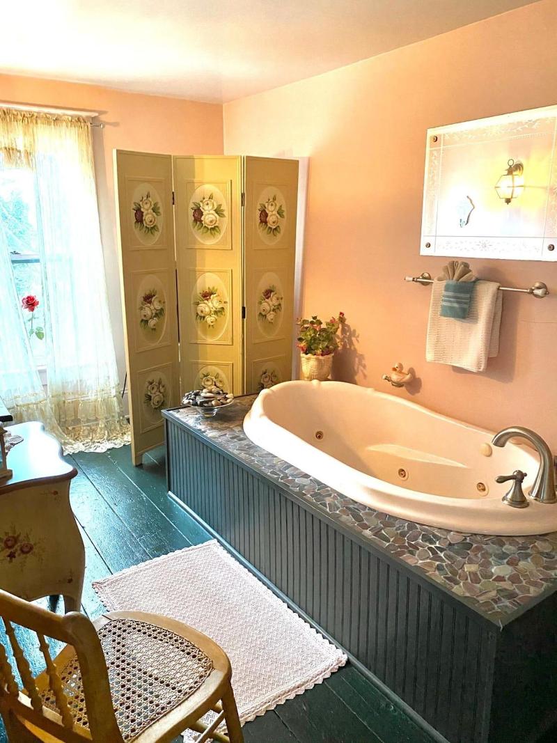 The Bella Ella B&B image