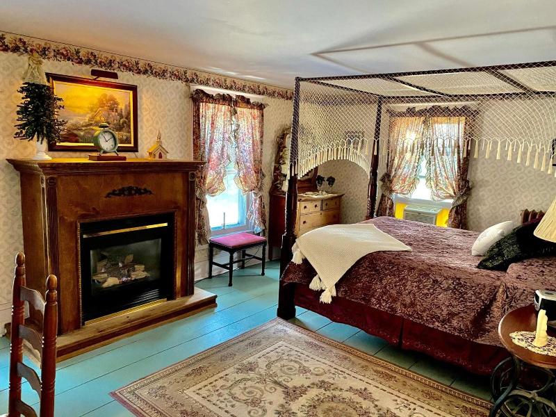 The Bella Ella B&B image