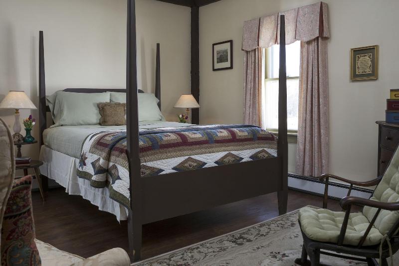 Wakefield Inn & Restaurant image