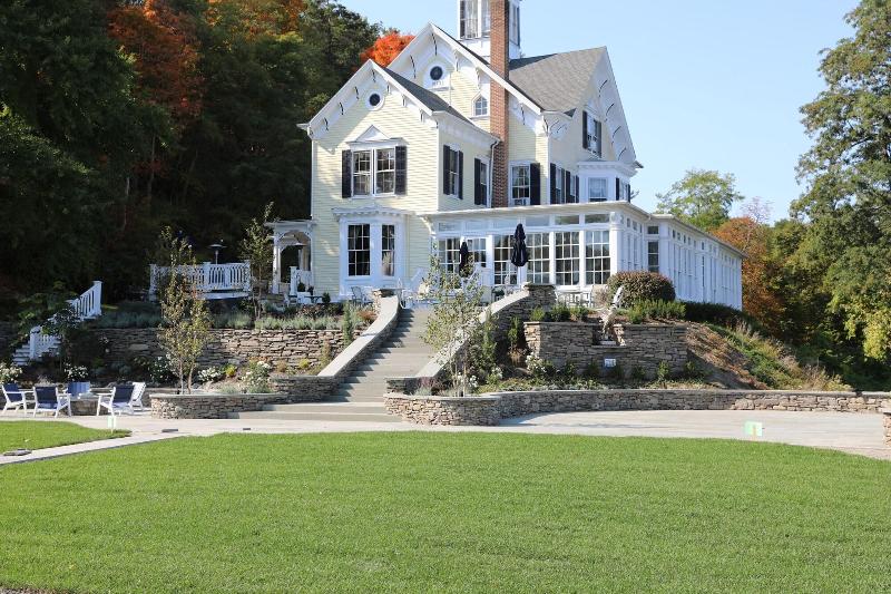 Inn At Taughannock Falls image