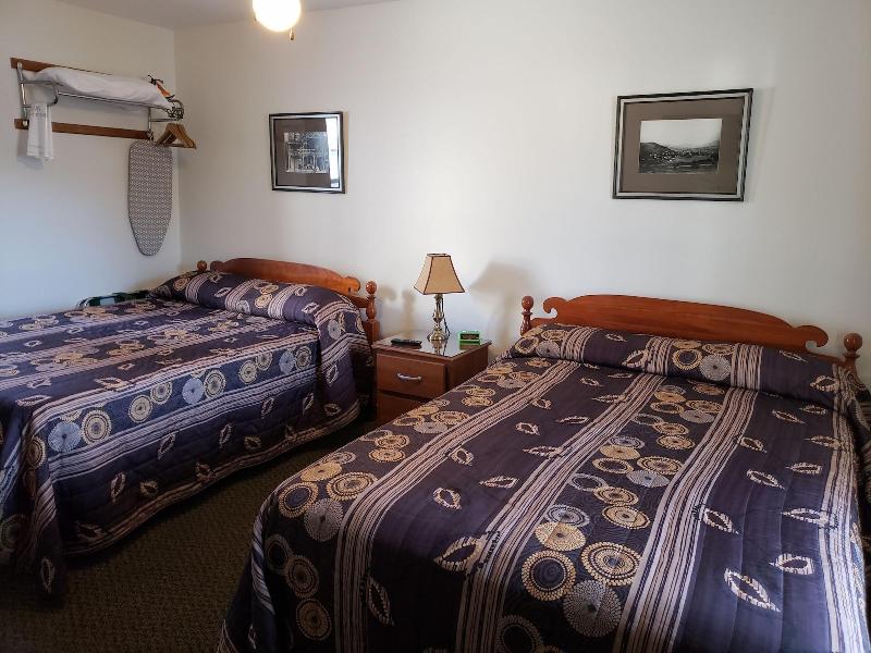The Colonial Motel image