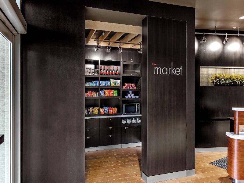 Courtyard by Marriott Easton-Columbus image