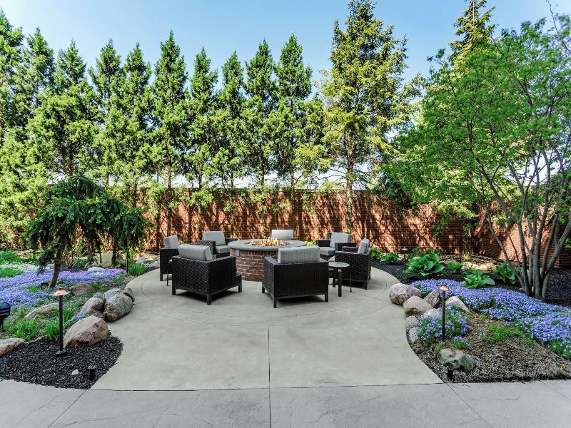 Courtyard by Marriott Easton-Columbus image