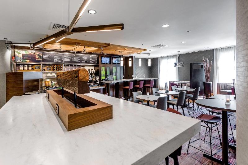 Courtyard by Marriott Easton-Columbus image