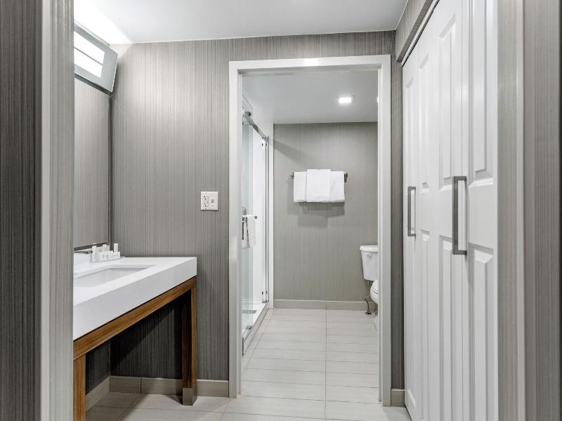 Courtyard by Marriott Easton-Columbus image