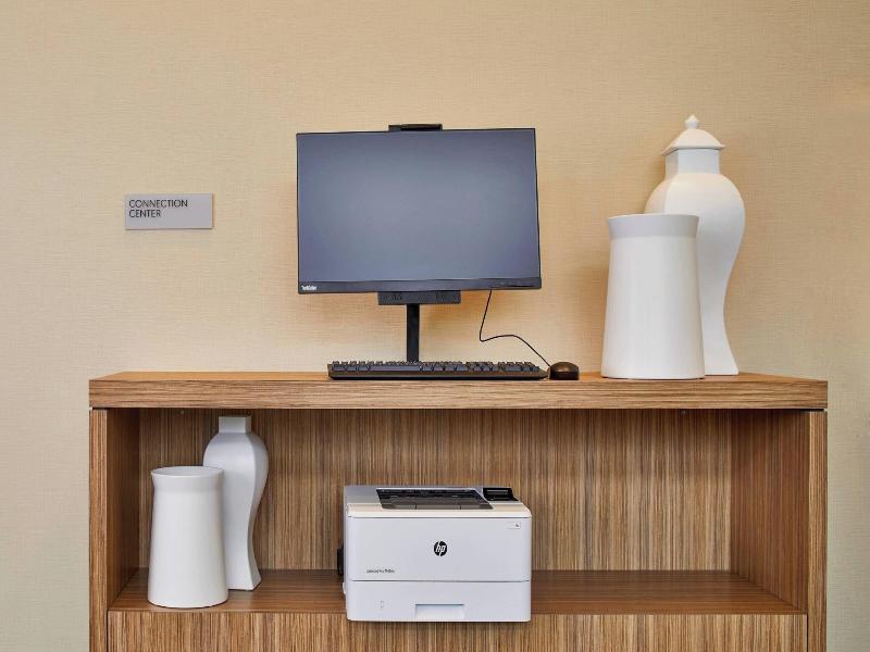 TownePlace Suites by Marriott Columbus North - OSU image