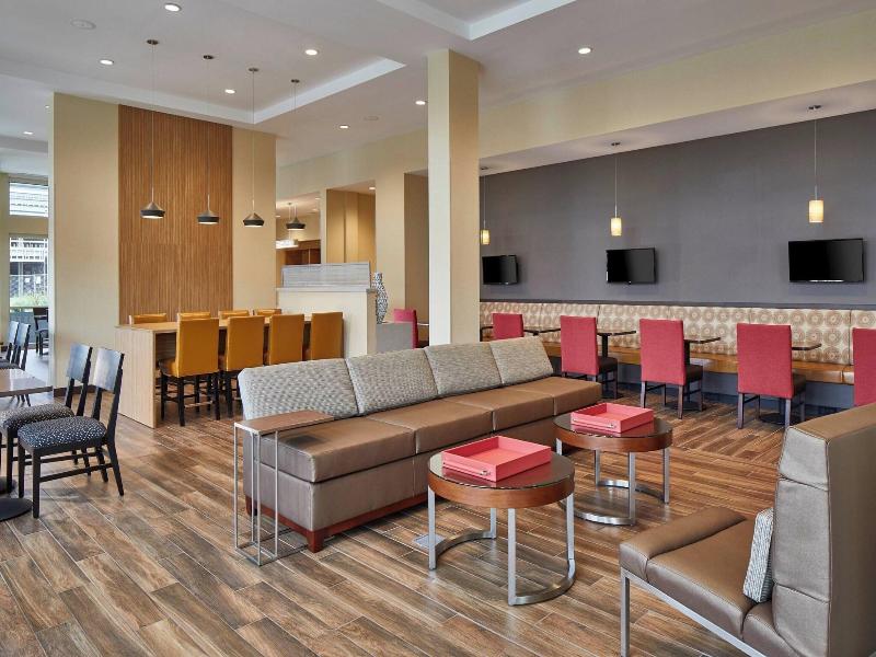 TownePlace Suites by Marriott Columbus North - OSU image
