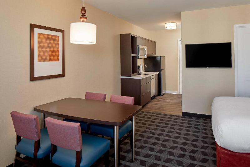 TownePlace Suites by Marriott Columbus North - OSU image